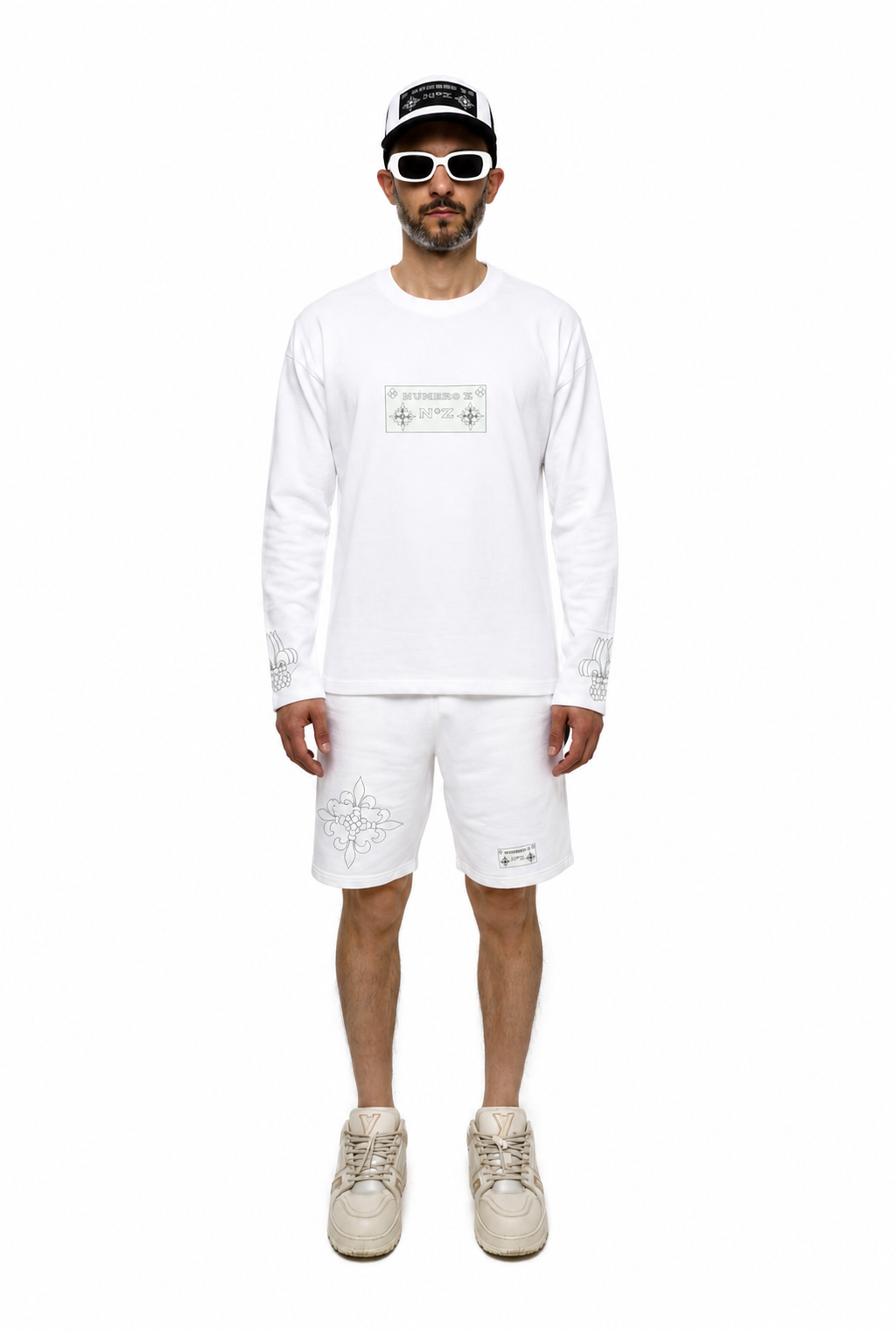 LONGSLEEVE WHITE