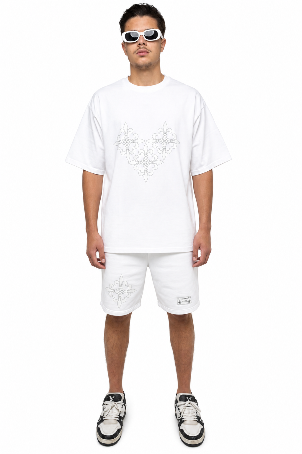 SHORT WHITE