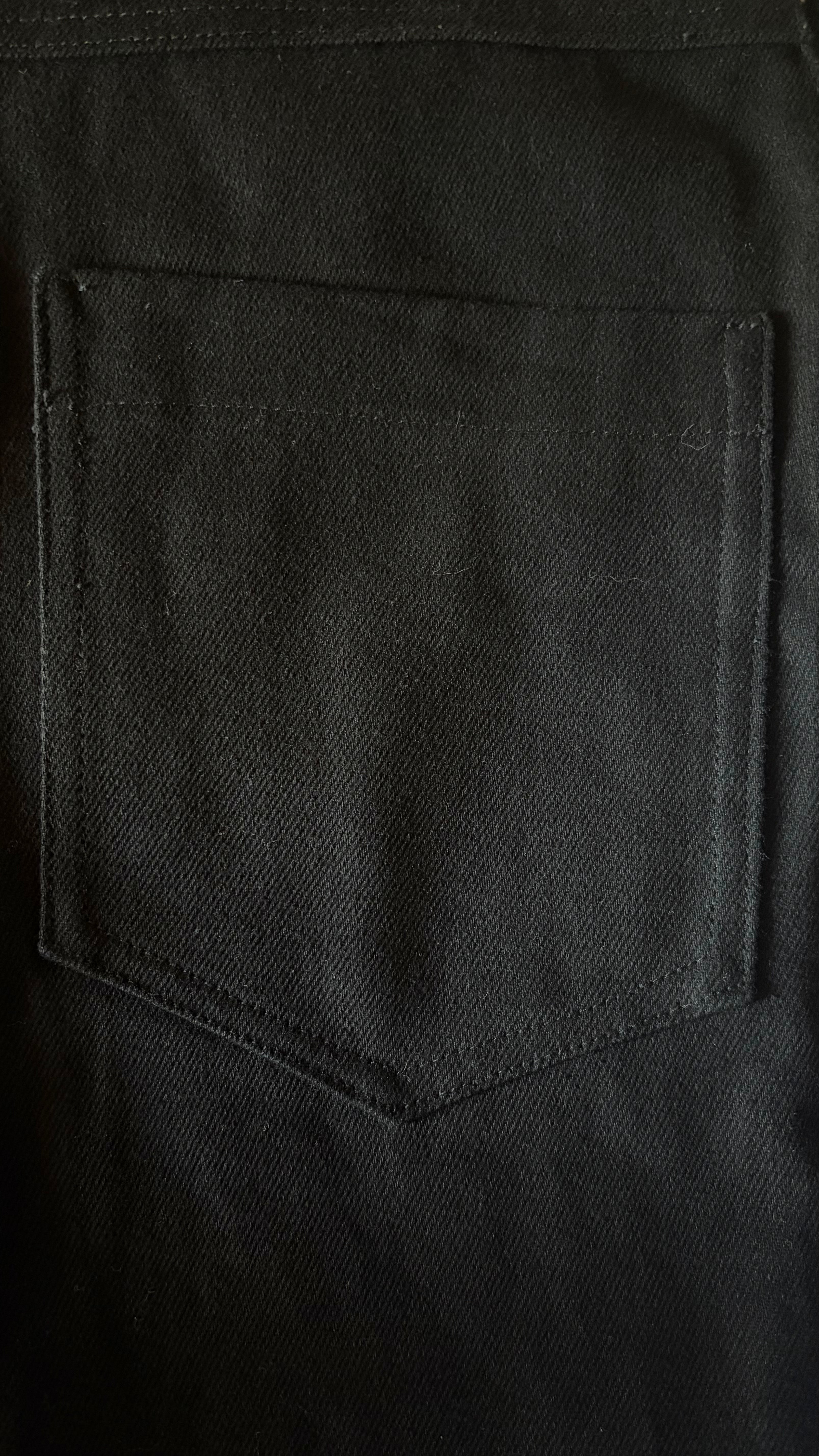 PANTALON DENIM NOIR FLARE